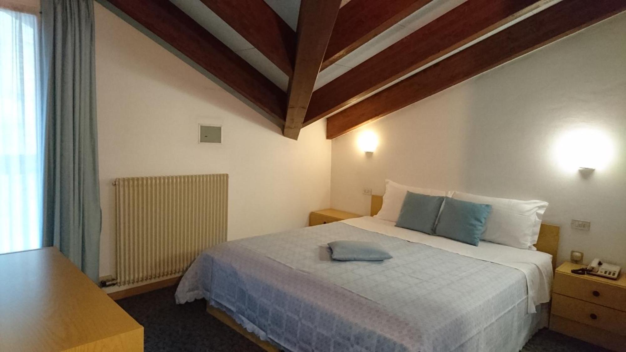 Albergo Stella Alpina Molveno Exterior foto
